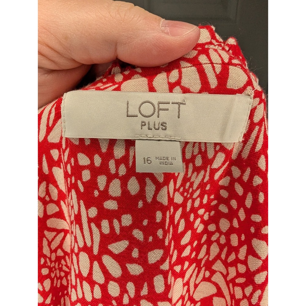 Loft Plus Red Cream Abstract Print V-Neck Ruffle Cuff Blouse Size 16 - Picture 5 of 6